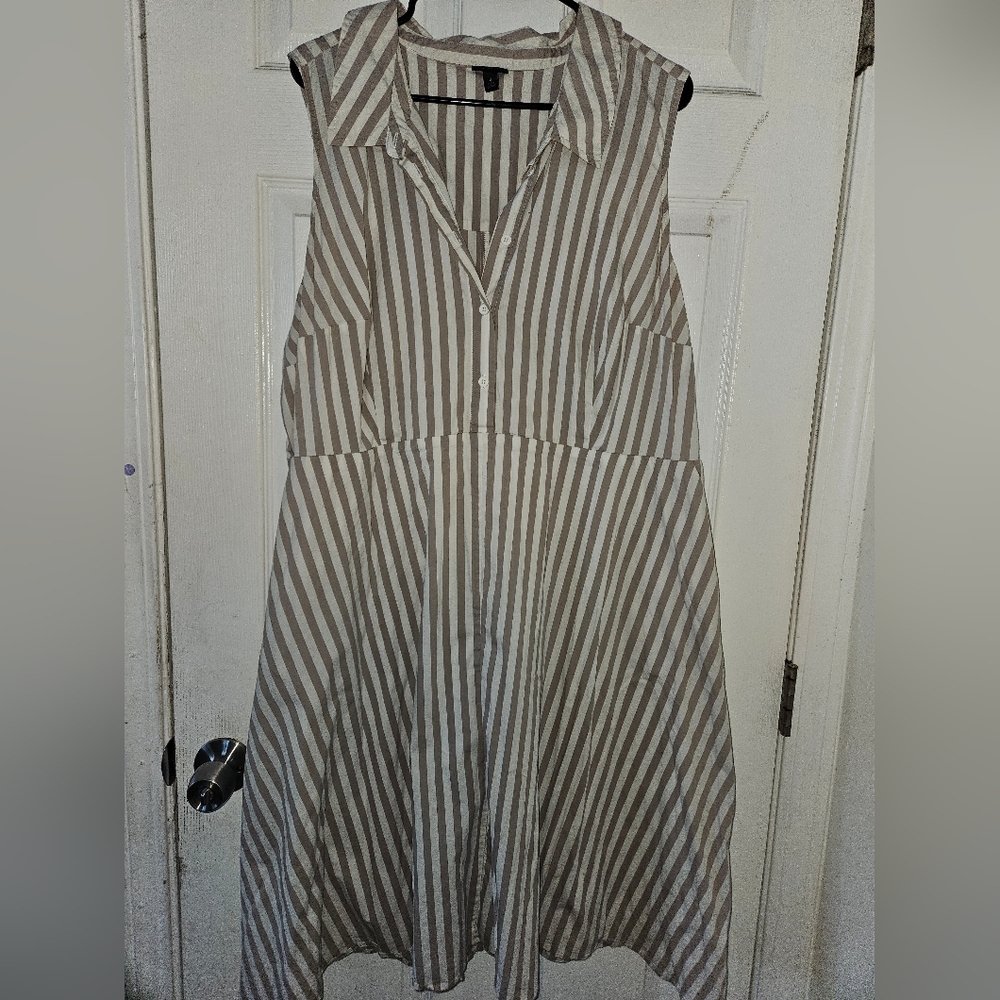torrid Beige & White Striped Sleeveless Midi Shirt Dress - Picture 6 of 6